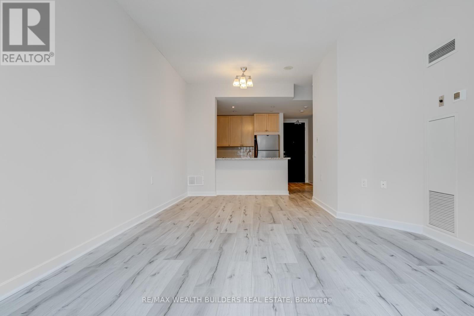 1912 - 85 Bloor Street E, Toronto, Ontario  M4W 3Y1 - Photo 9 - C13059350
