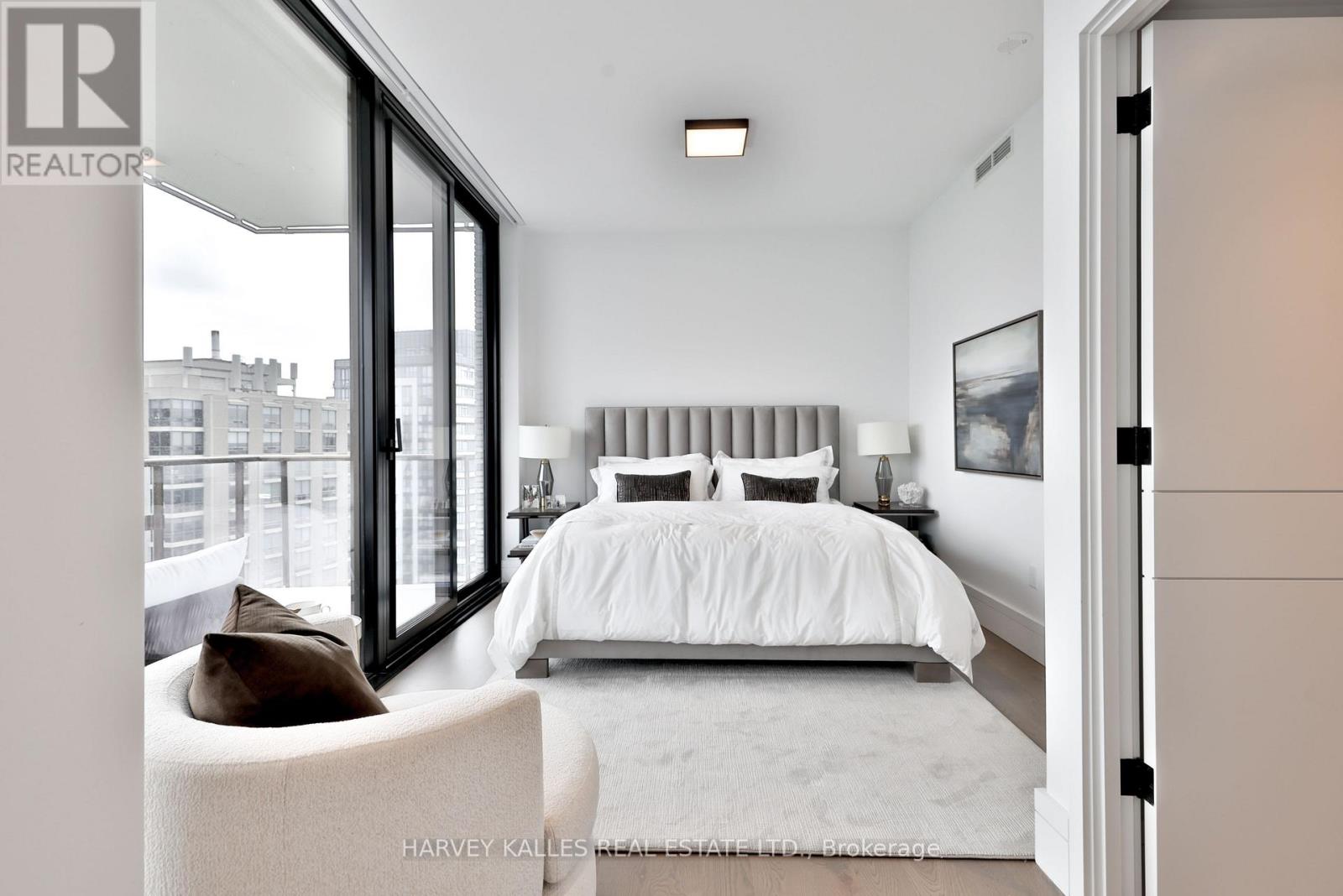 1804 - 215 Lonsdale Road, Toronto, Ontario  M4V 1W7 - Photo 25 - C13059368