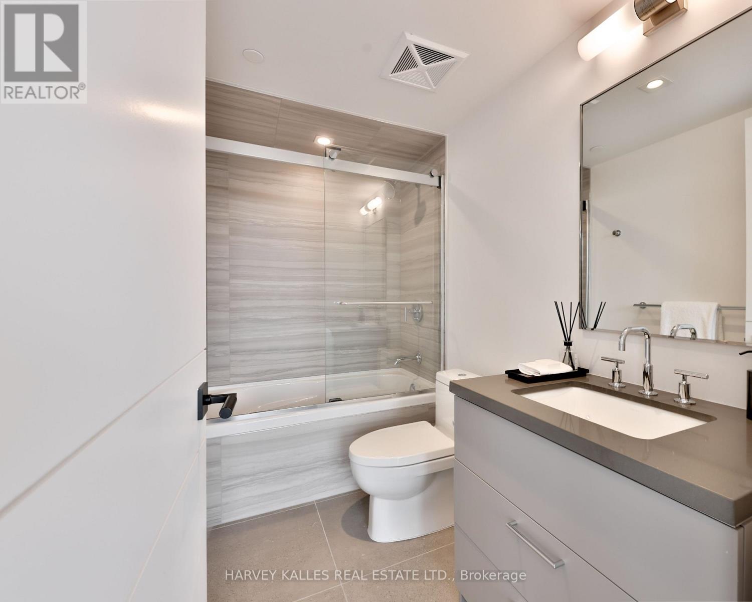 1804 - 215 Lonsdale Road, Toronto, Ontario  M4V 1W7 - Photo 35 - C13059368