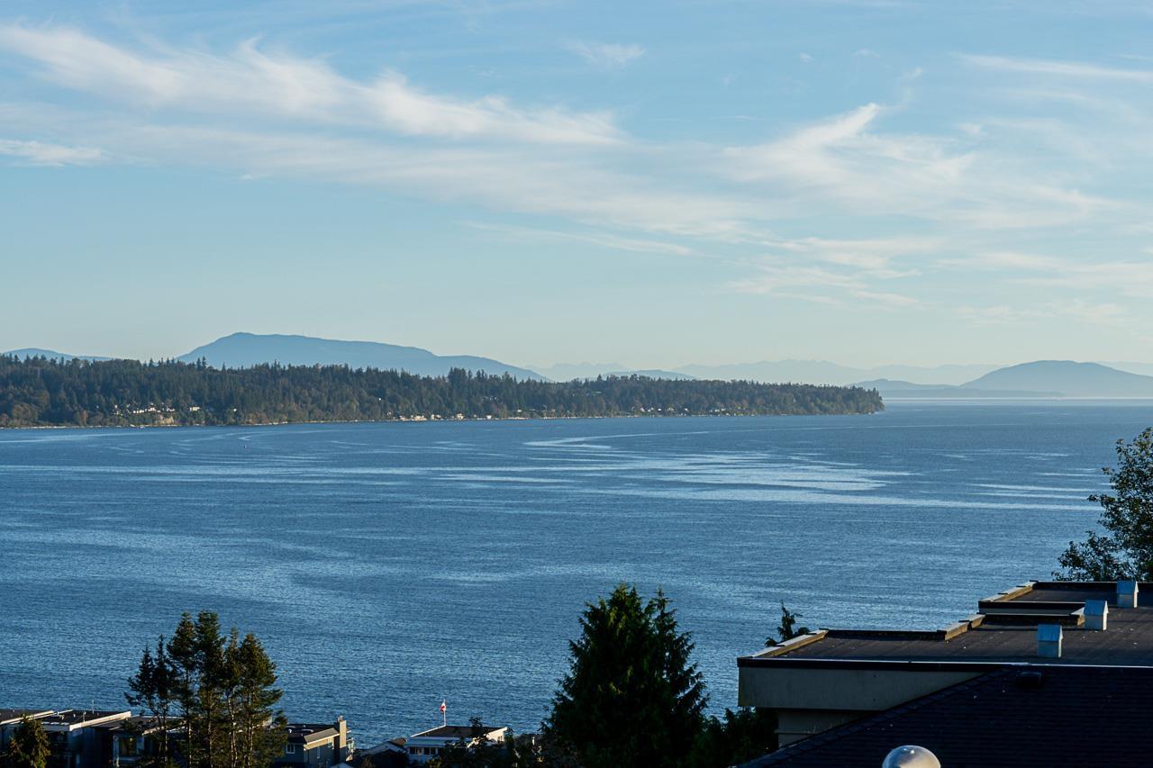 15567 Pacific Avenue, White Rock, British Columbia  V4B 1R8 - Photo 2 - R3117348