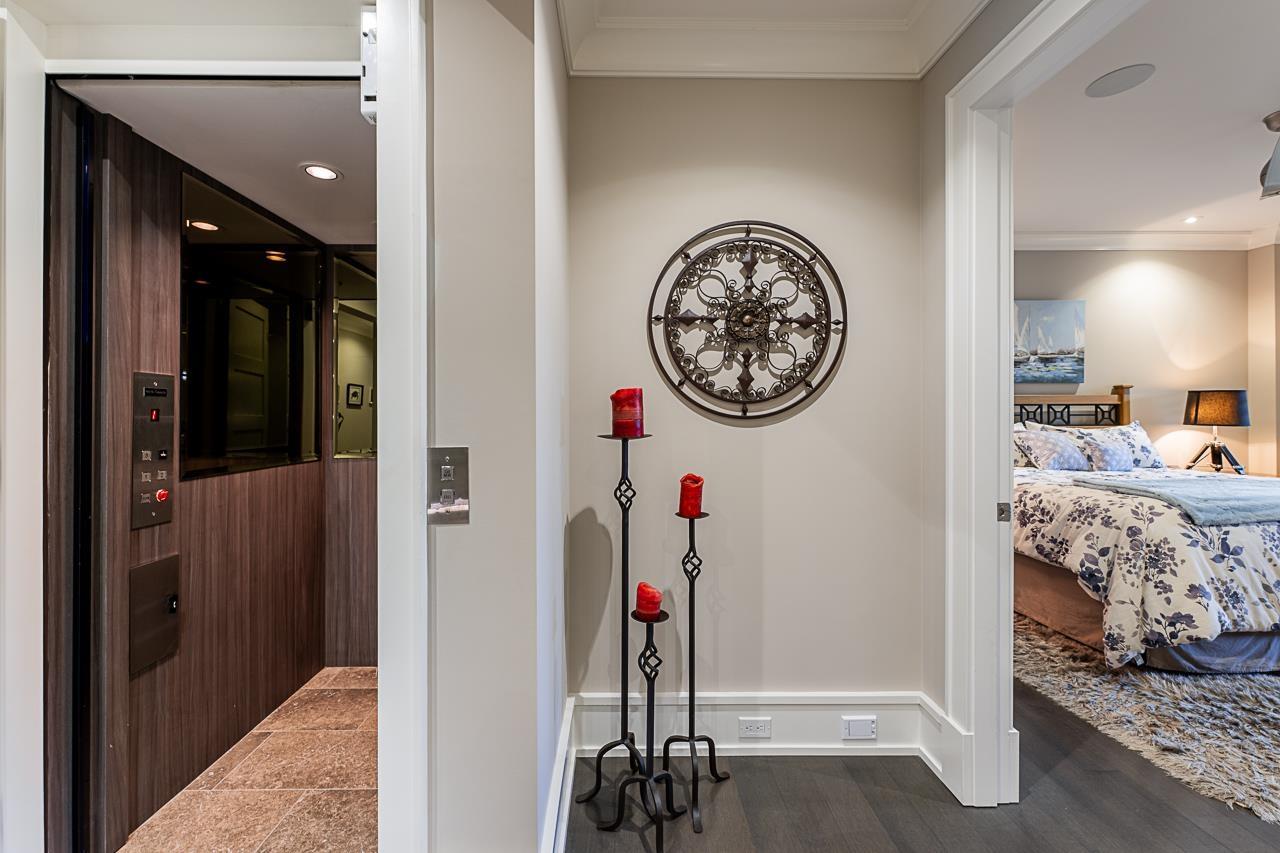 15567 Pacific Avenue, White Rock, British Columbia  V4B 1R8 - Photo 30 - R3117348