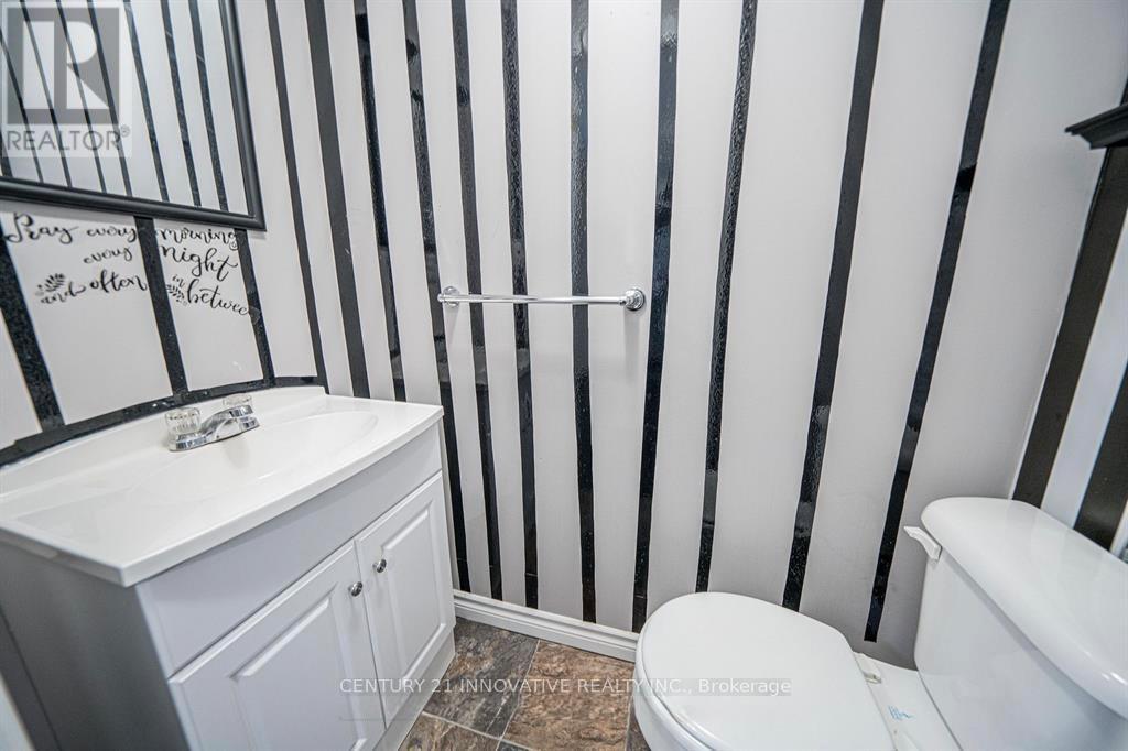 2678 Trulls Road S, Clarington, Ontario  L1E 2N3 - Photo 14 - E13059414