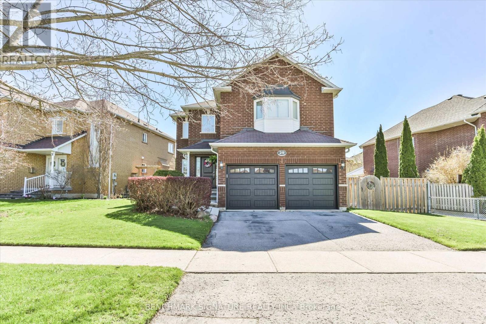 29 STRICKLAND DRIVE, Ajax, Ontario
