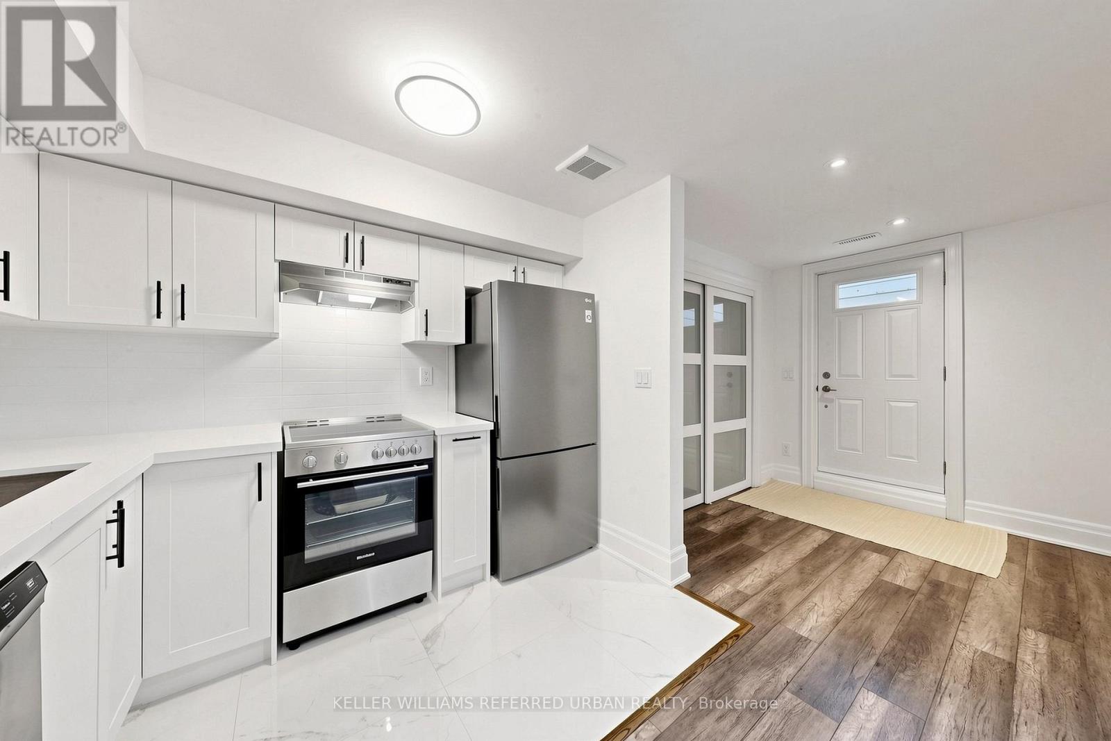 150 Rhodes Avenue, Toronto, Ontario  M4L 3A1 - Photo 28 - E13059478