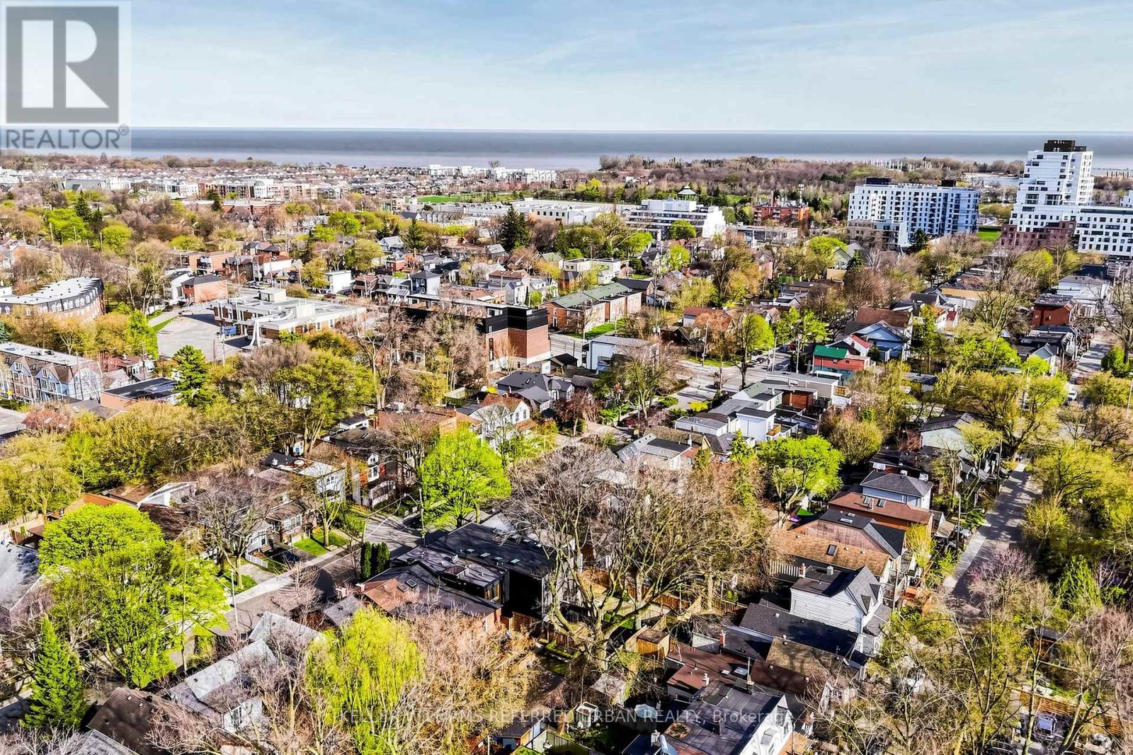 150 Rhodes Avenue, Toronto, Ontario  M4L 3A1 - Photo 41 - E13059478