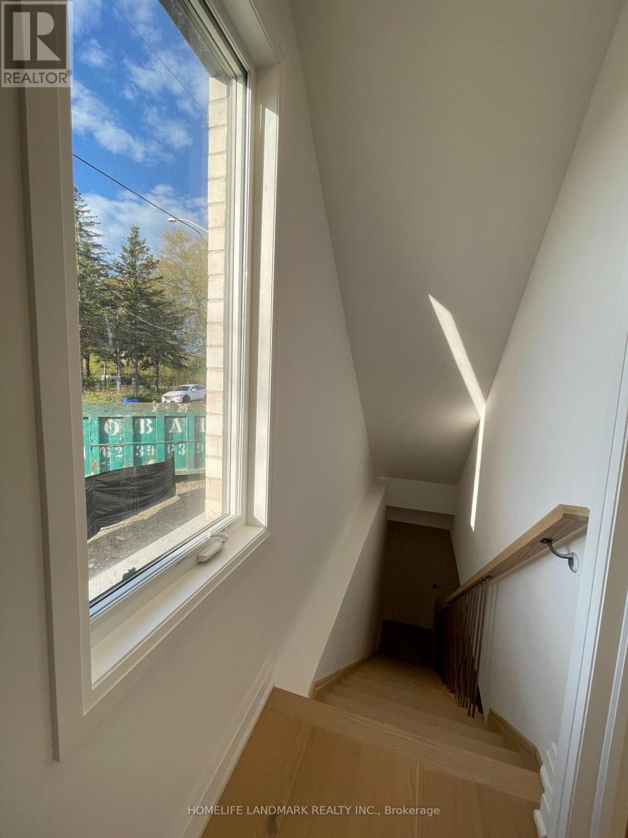 Main & Basement - 2 Persica Street, Richmond Hill, Ontario  L4E 1L3 - Photo 4 - N13059322