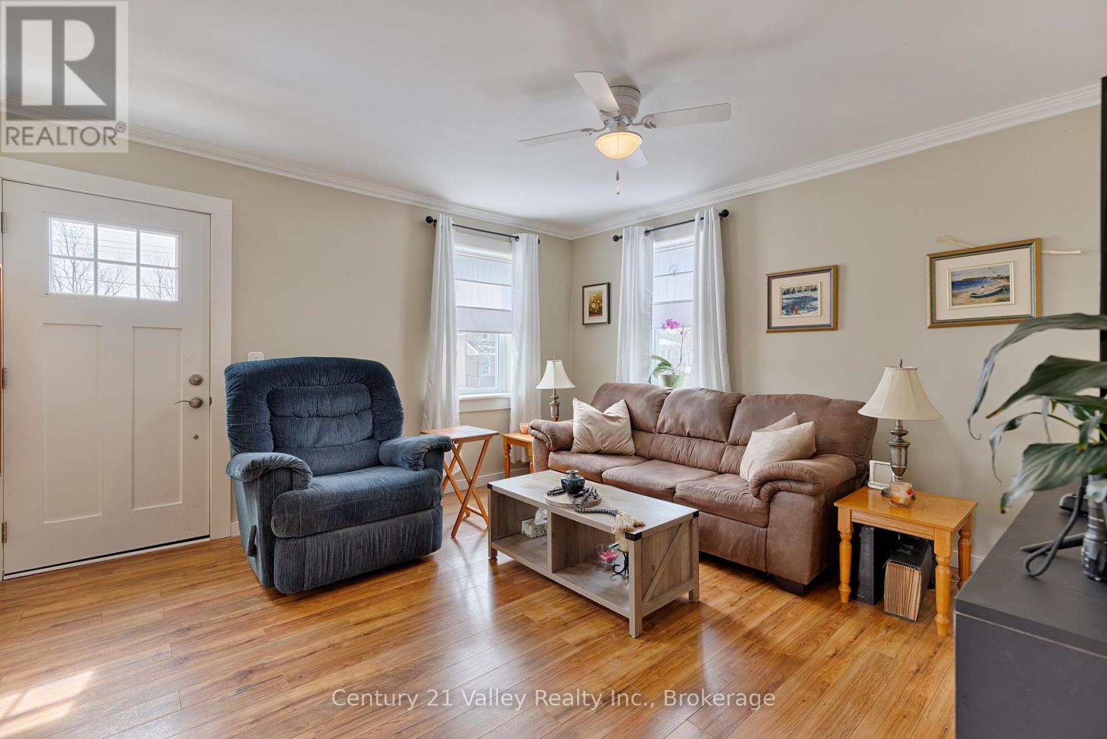 82 Bonnechere Street E, Bonnechere Valley, Ontario  K0J 1T0 - Photo 12 - X12949086