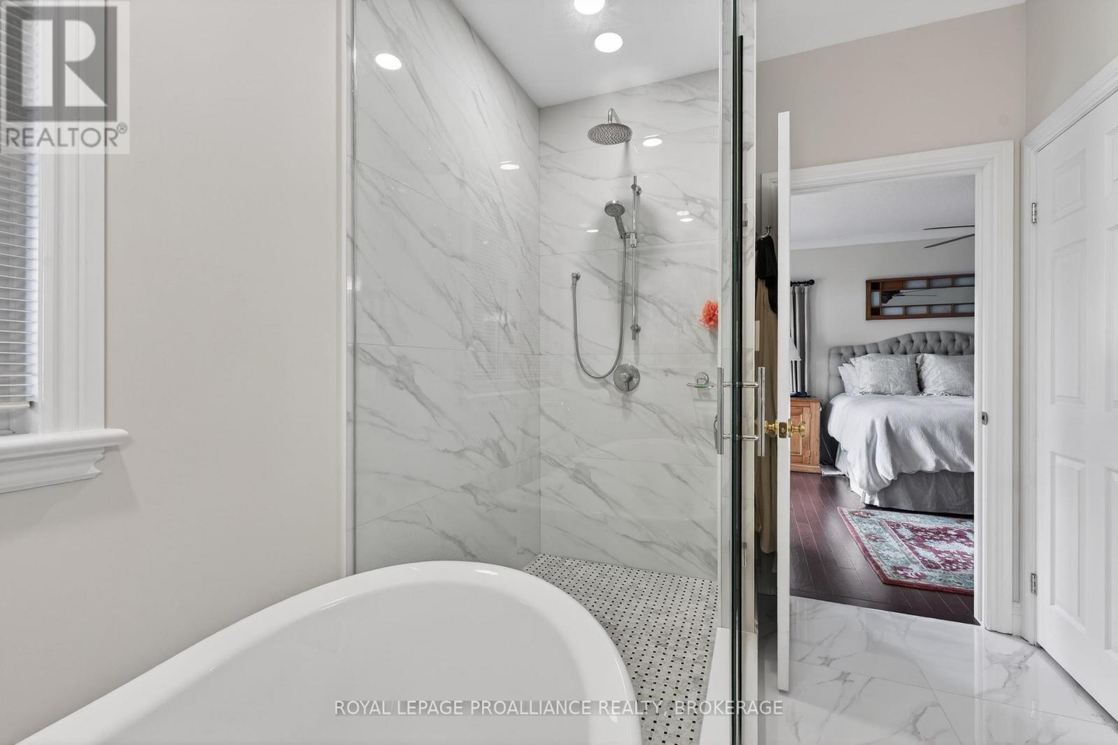 4075 Stone Point Road, South Frontenac, Ontario  K0H 1X0 - Photo 21 - X12968872