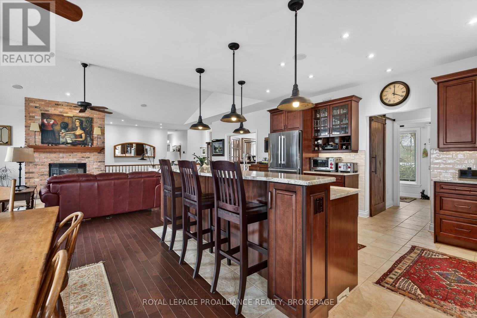 4075 Stone Point Road, South Frontenac, Ontario  K0H 1X0 - Photo 11 - X12968872