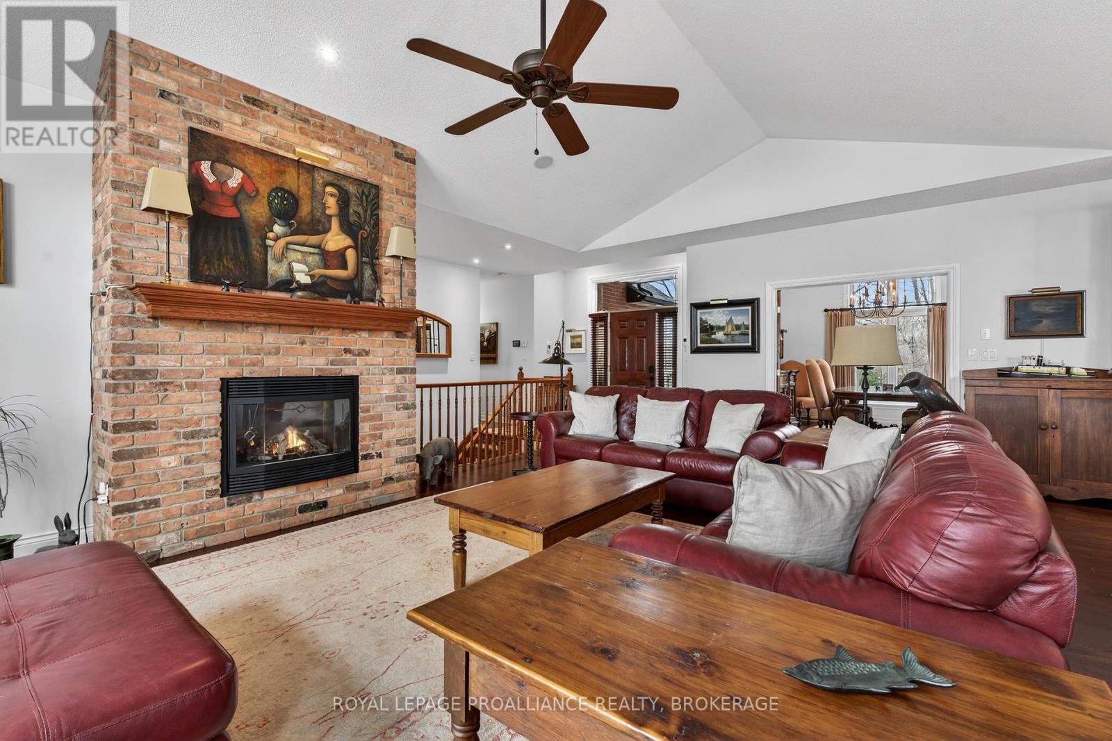 4075 Stone Point Road, South Frontenac, Ontario  K0H 1X0 - Photo 6 - X12968872