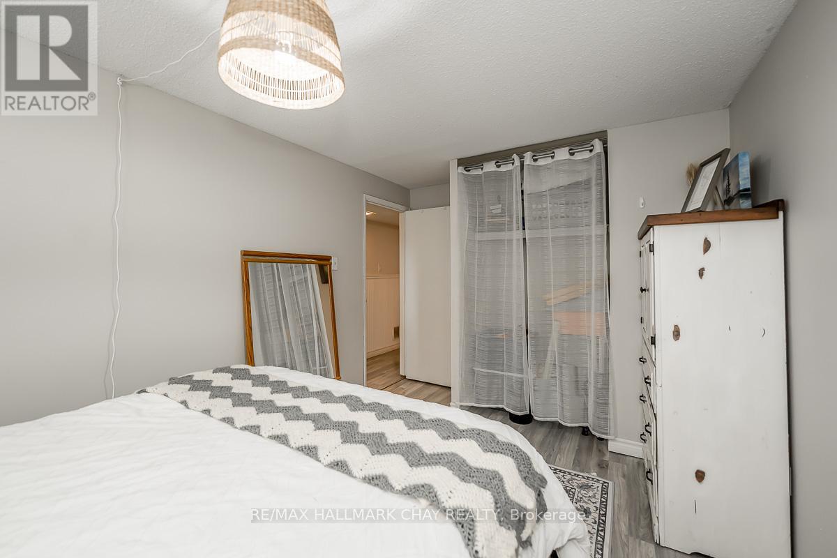 29 Shaw Crescent, Barrie, Ontario  L4N 4Z3 - Photo 31 - S13059358