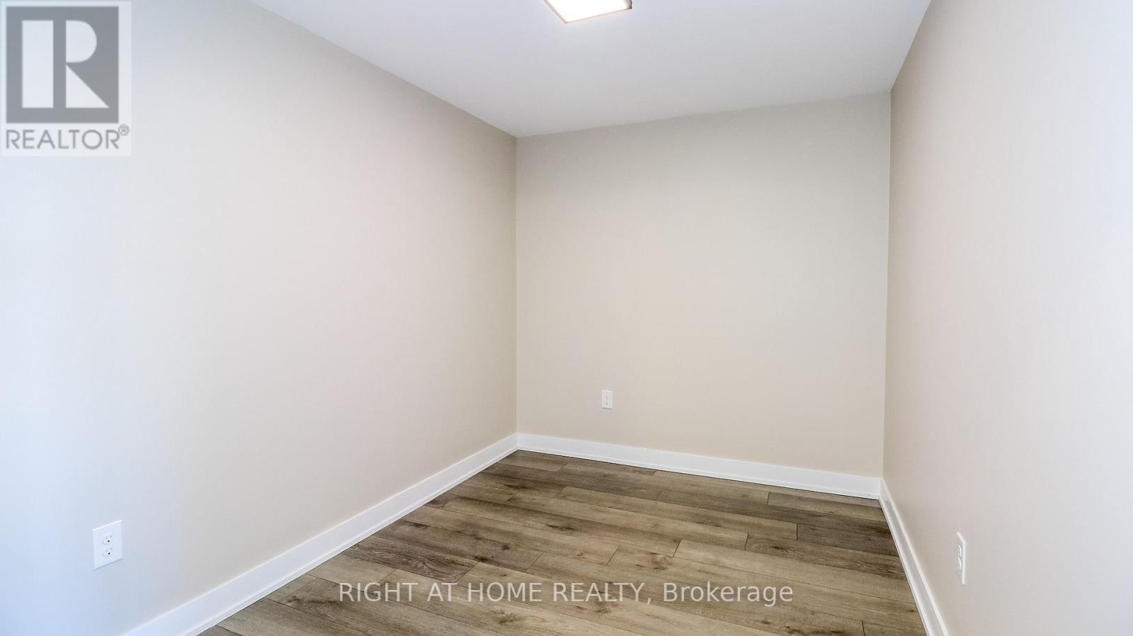 510 - 5 Chef Lane, Barrie, Ontario  L9J 0J8 - Photo 24 - S13059396