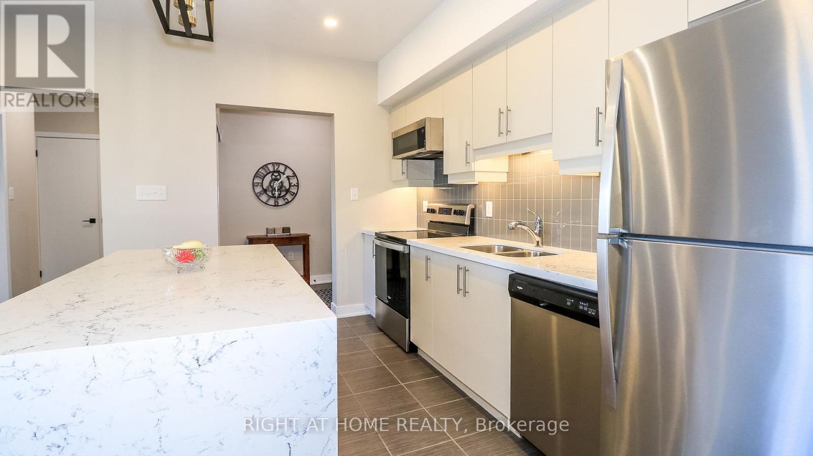 510 - 5 Chef Lane, Barrie, Ontario  L9J 0J8 - Photo 25 - S13059396