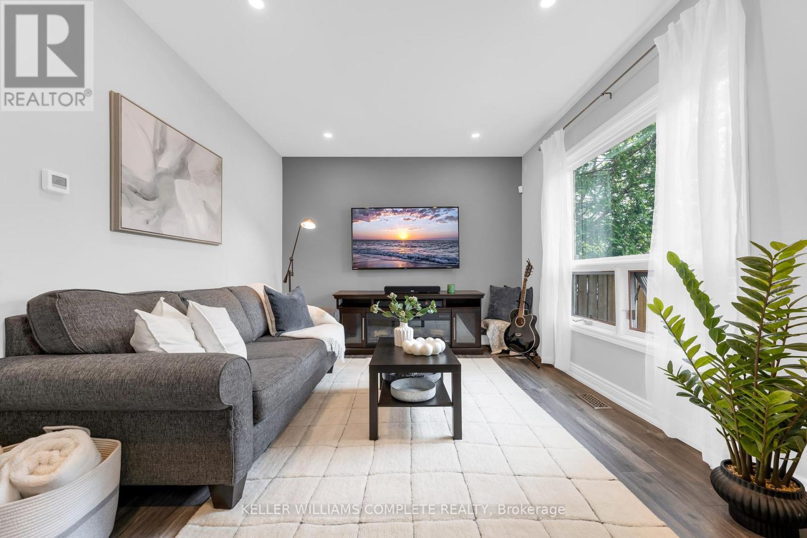 175 WELLINGTON STREET, Brantford, Ontario