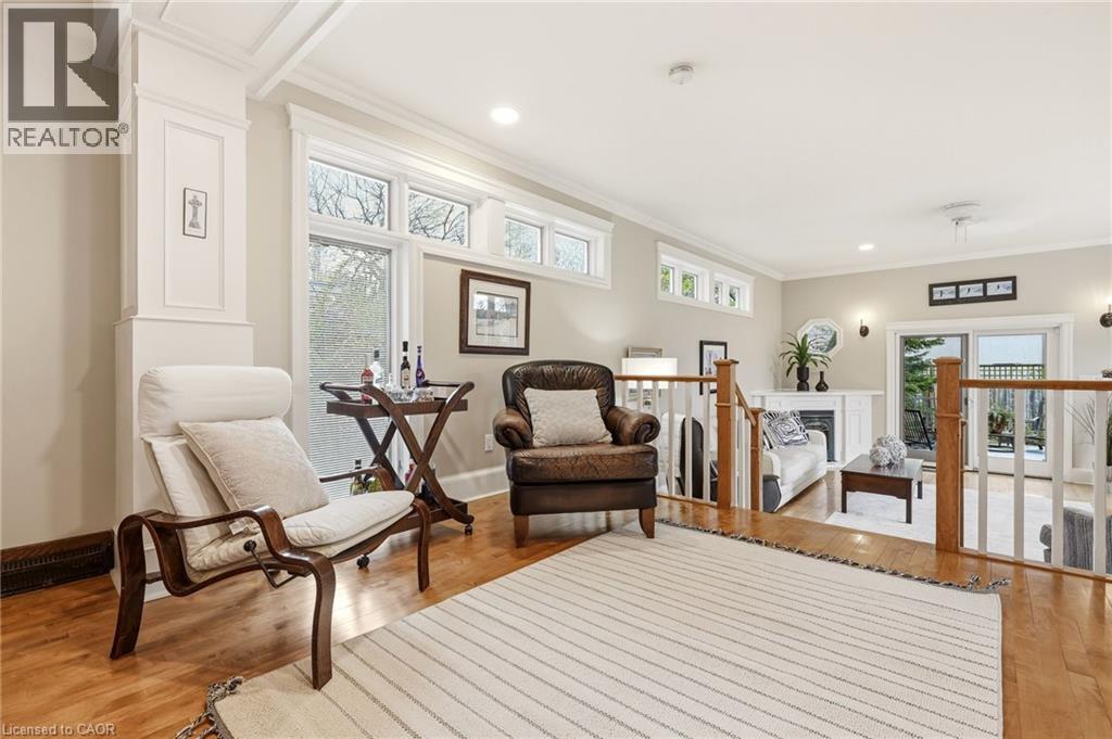 2116 Caroline Street, Burlington, Ontario  L7R 1L8 - Photo 13 - 40825443