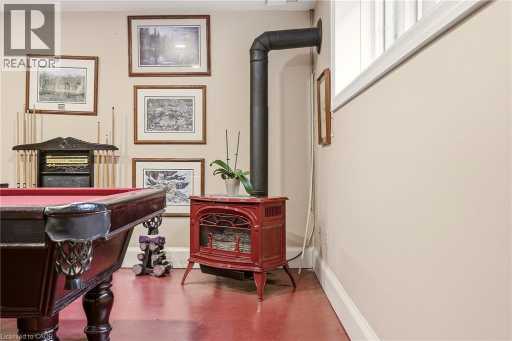 2116 Caroline Street, Burlington, Ontario  L7R 1L8 - Photo 37 - 40825443