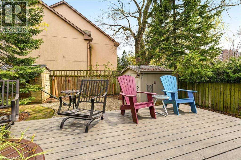 2116 Caroline Street, Burlington, Ontario  L7R 1L8 - Photo 43 - 40825443