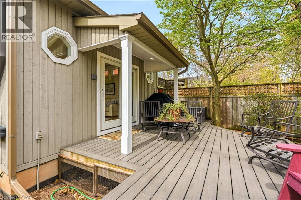 2116 Caroline Street, Burlington, Ontario  L7R 1L8 - Photo 44 - 40825443