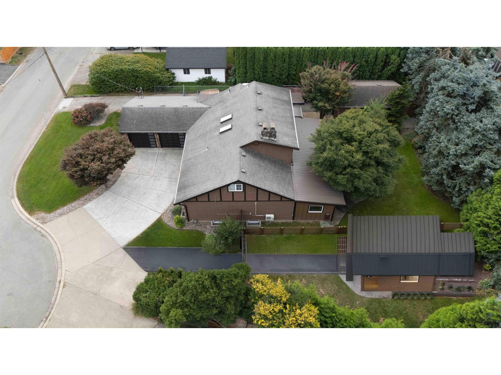 1752 Cedar Place, Agassiz, Agassiz, British Columbia  V0M 1A2 - Photo 37 - R3117356