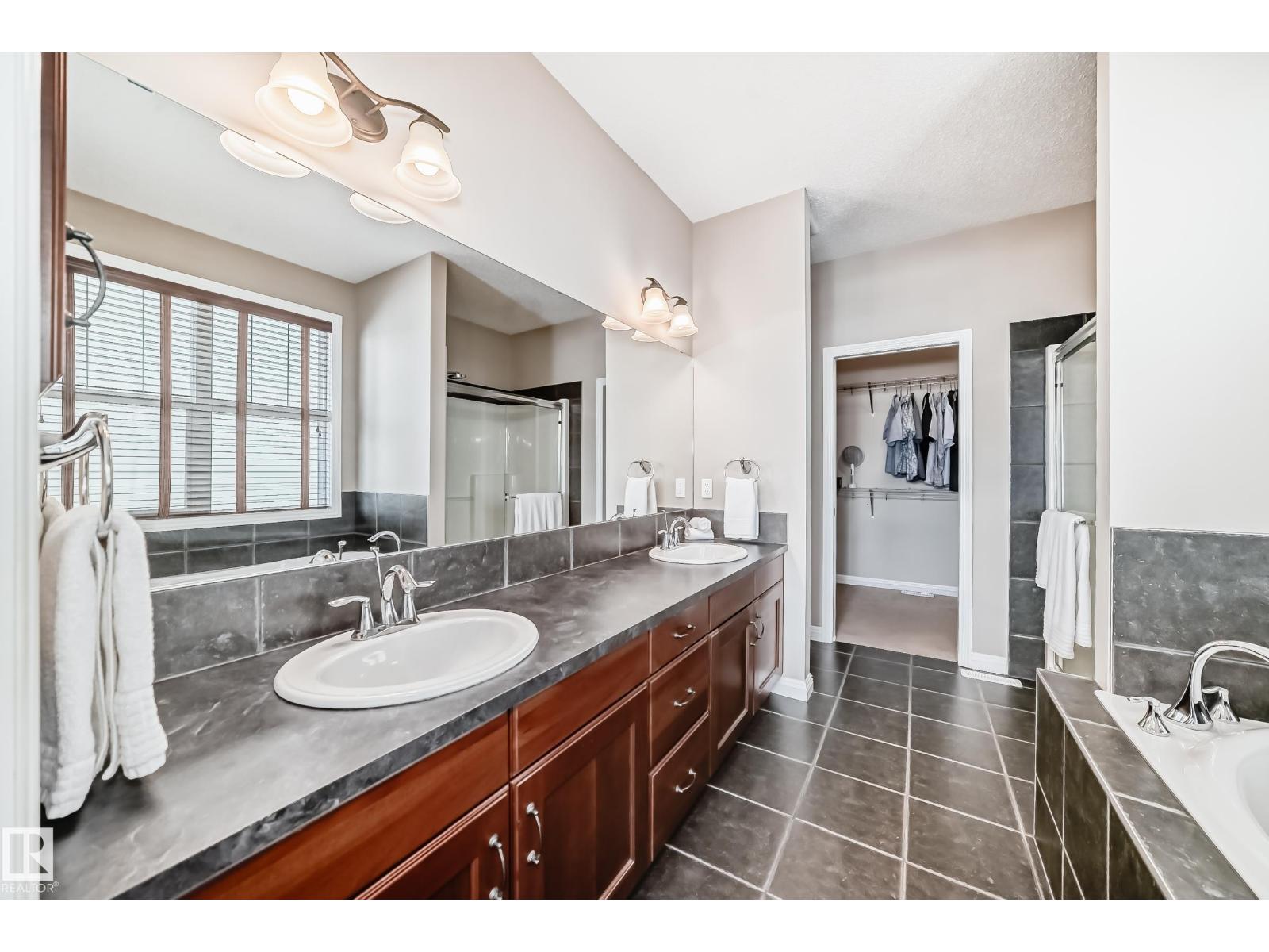 2326 Frezenberg Av Nw, Edmonton, Alberta  T5E 5R9 - Photo 37 - E4480223