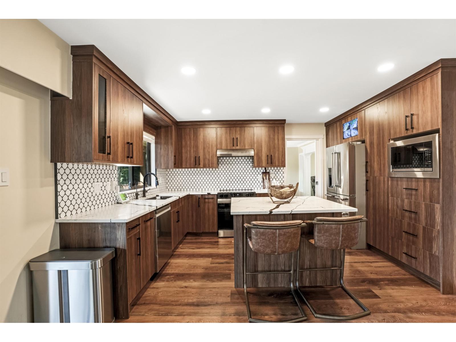 13846 18 Avenue, Surrey, British Columbia  V4A 1W4 - Photo 12 - R3117392