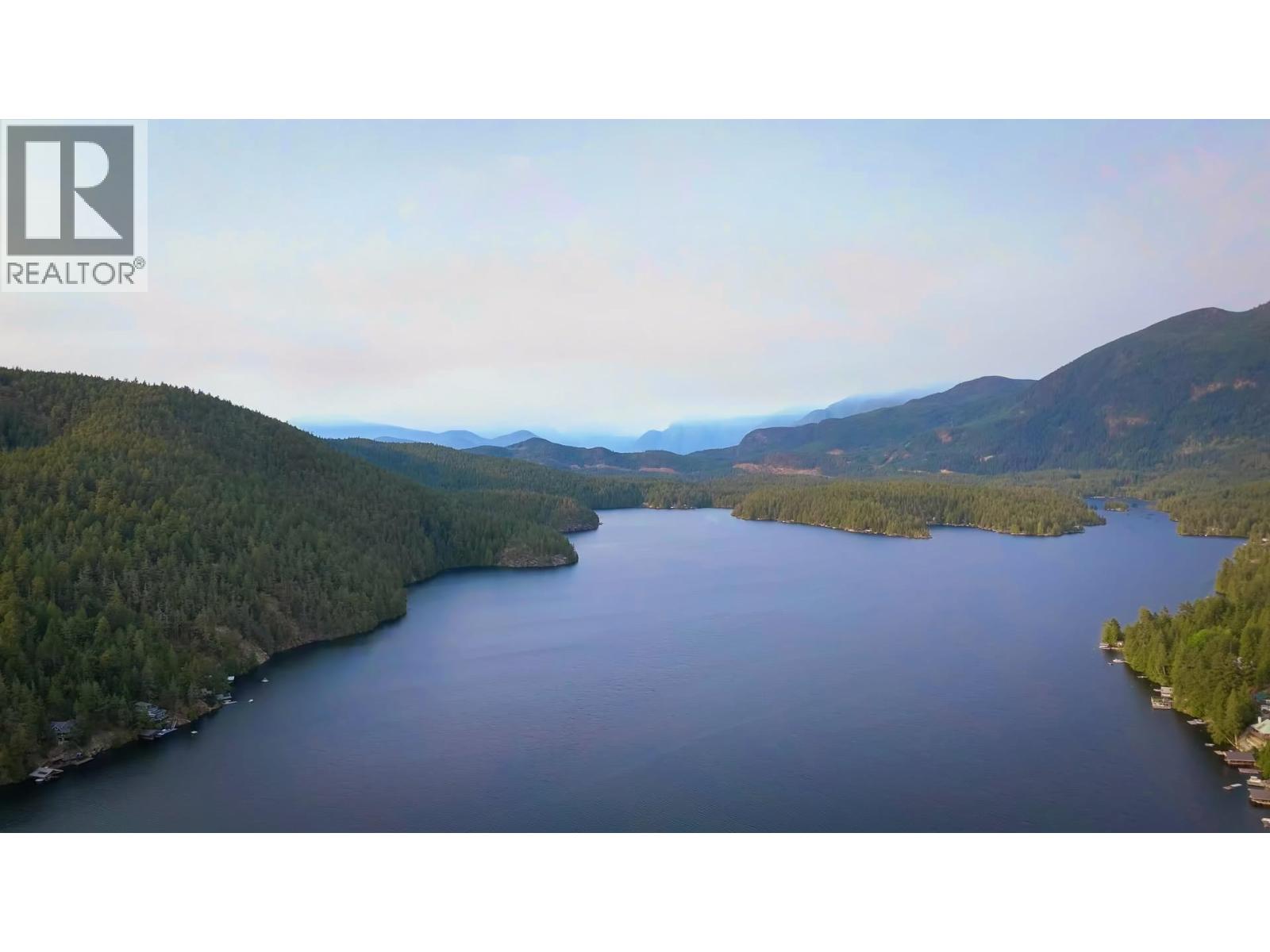 201 7101 Sakinaw Woods Drive, Garden Bay, British Columbia  V0N 1S1 - Photo 7 - R3117326