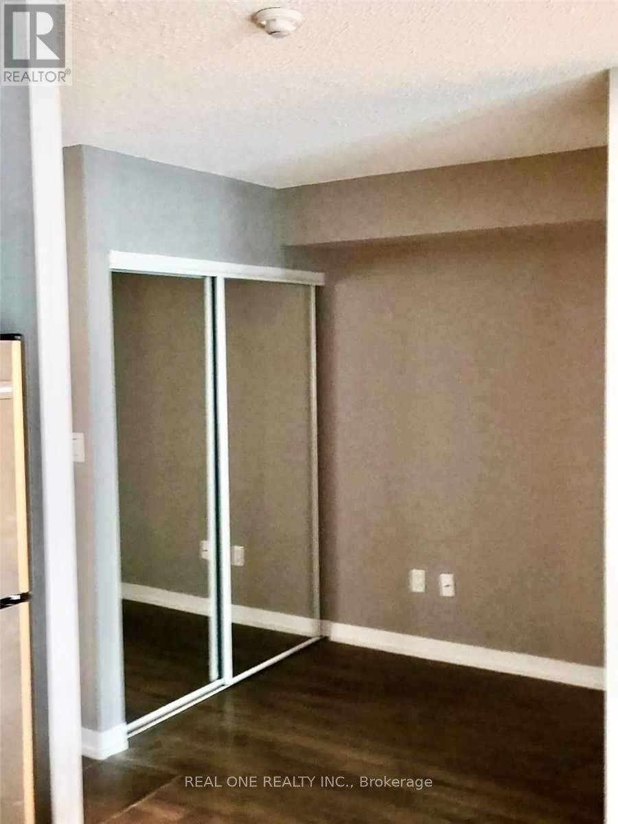 709 - 816 Lansdowne Avenue, Toronto, Ontario  M6H 4K6 - Photo 2 - W13059254