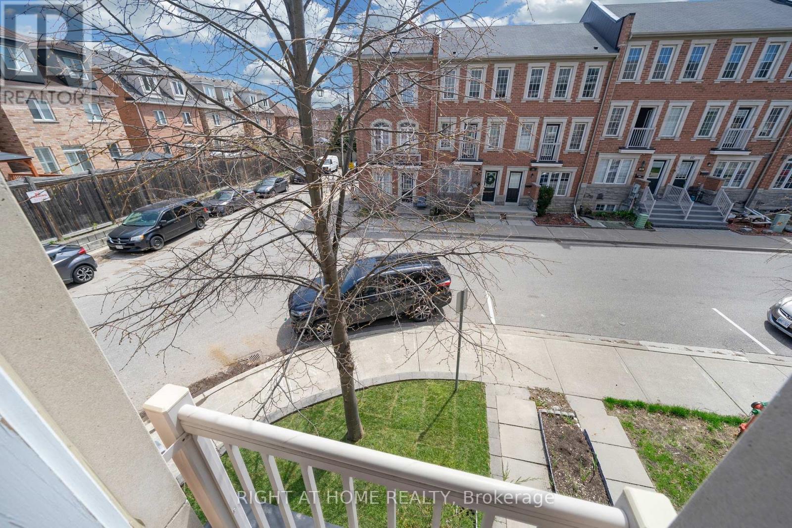83 Odoardo Di Santo Circle, Toronto, Ontario  M3L 0E9 - Photo 17 - W13059308
