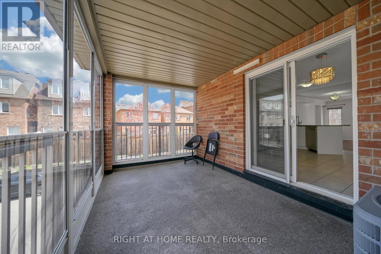 83 Odoardo Di Santo Circle, Toronto, Ontario  M3L 0E9 - Photo 19 - W13059308