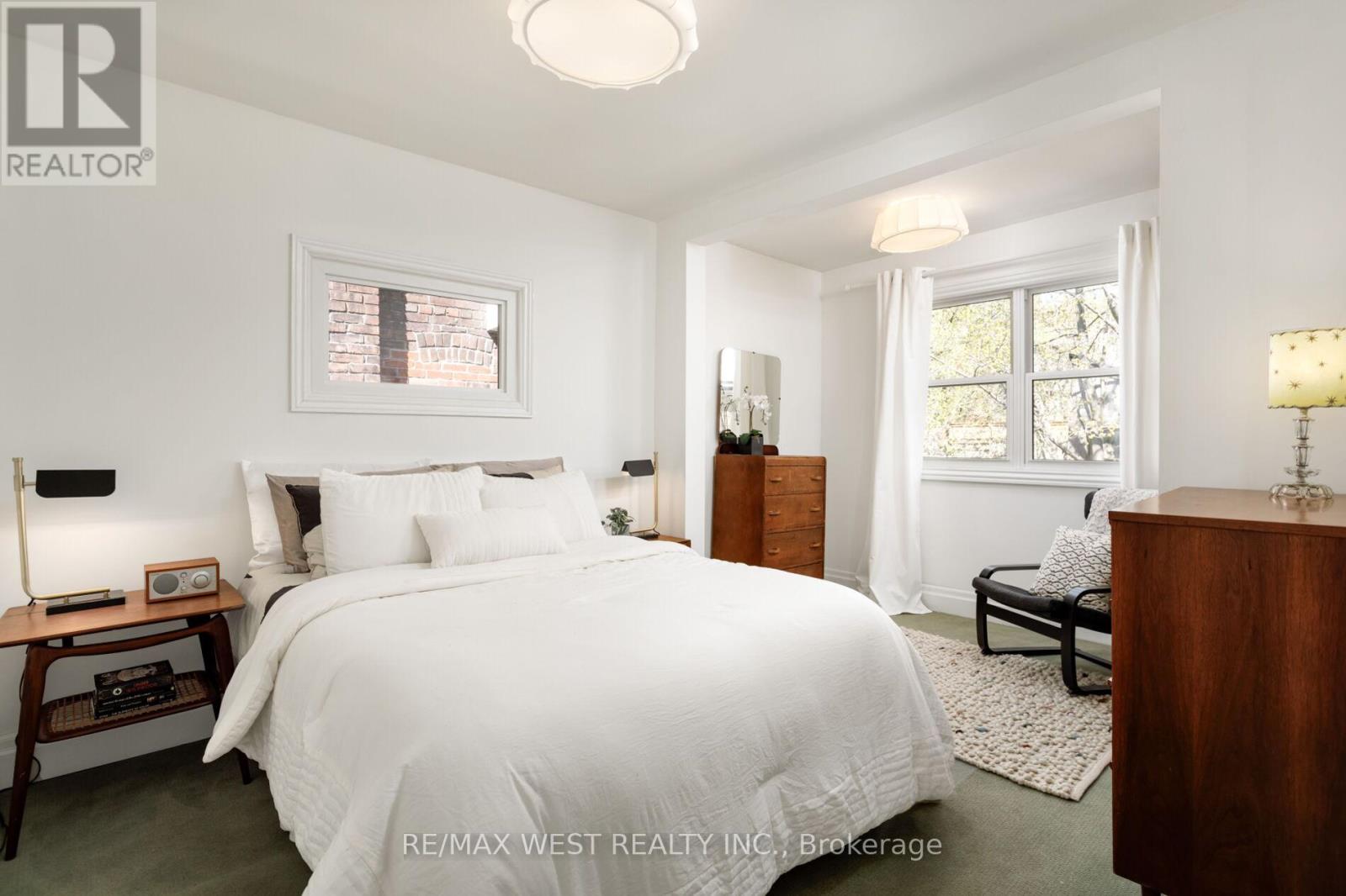 127 Glendale Avenue, Toronto, Ontario  M6R 2T4 - Photo 27 - W13059344