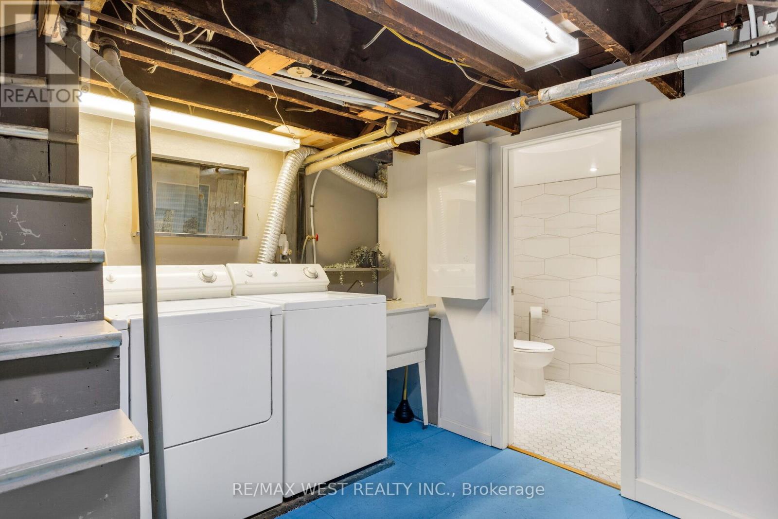 127 Glendale Avenue, Toronto, Ontario  M6R 2T4 - Photo 43 - W13059344