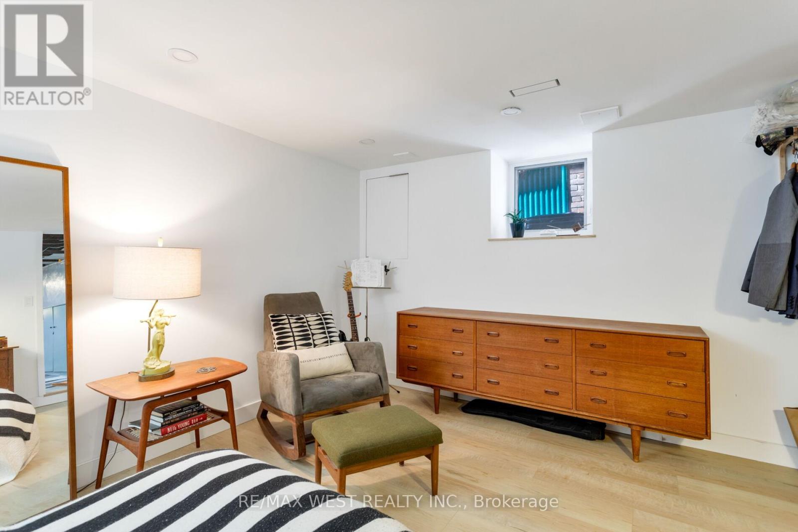 127 Glendale Avenue, Toronto, Ontario  M6R 2T4 - Photo 46 - W13059344