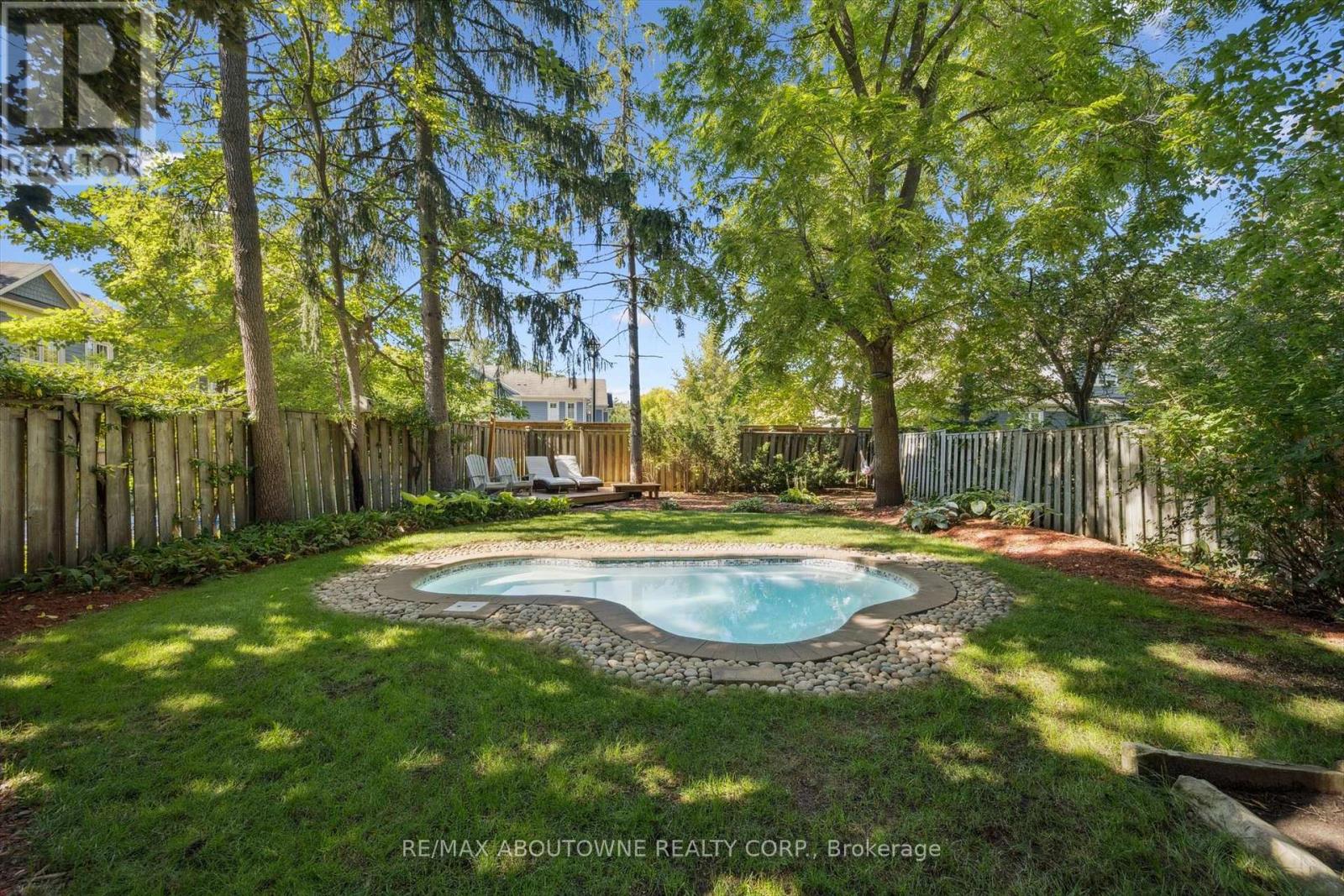 1194 Queen Victoria Avenue, Mississauga, Ontario  L5H 3H3 - Photo 44 - W13059374