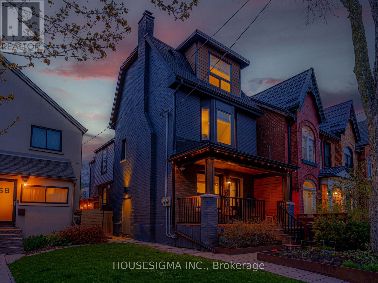 60 Fuller Avenue, Toronto, Ontario  M6R 2C3 - Photo 1 - W13059386