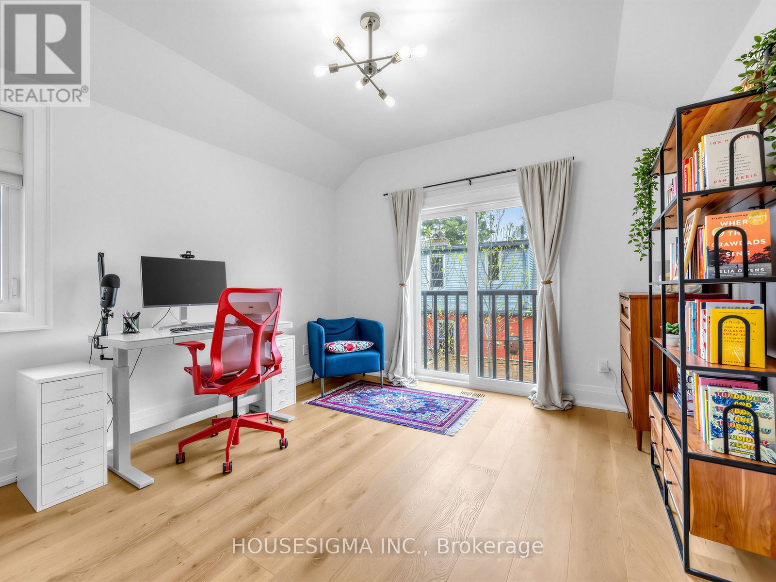 60 Fuller Avenue, Toronto, Ontario  M6R 2C3 - Photo 17 - W13059386