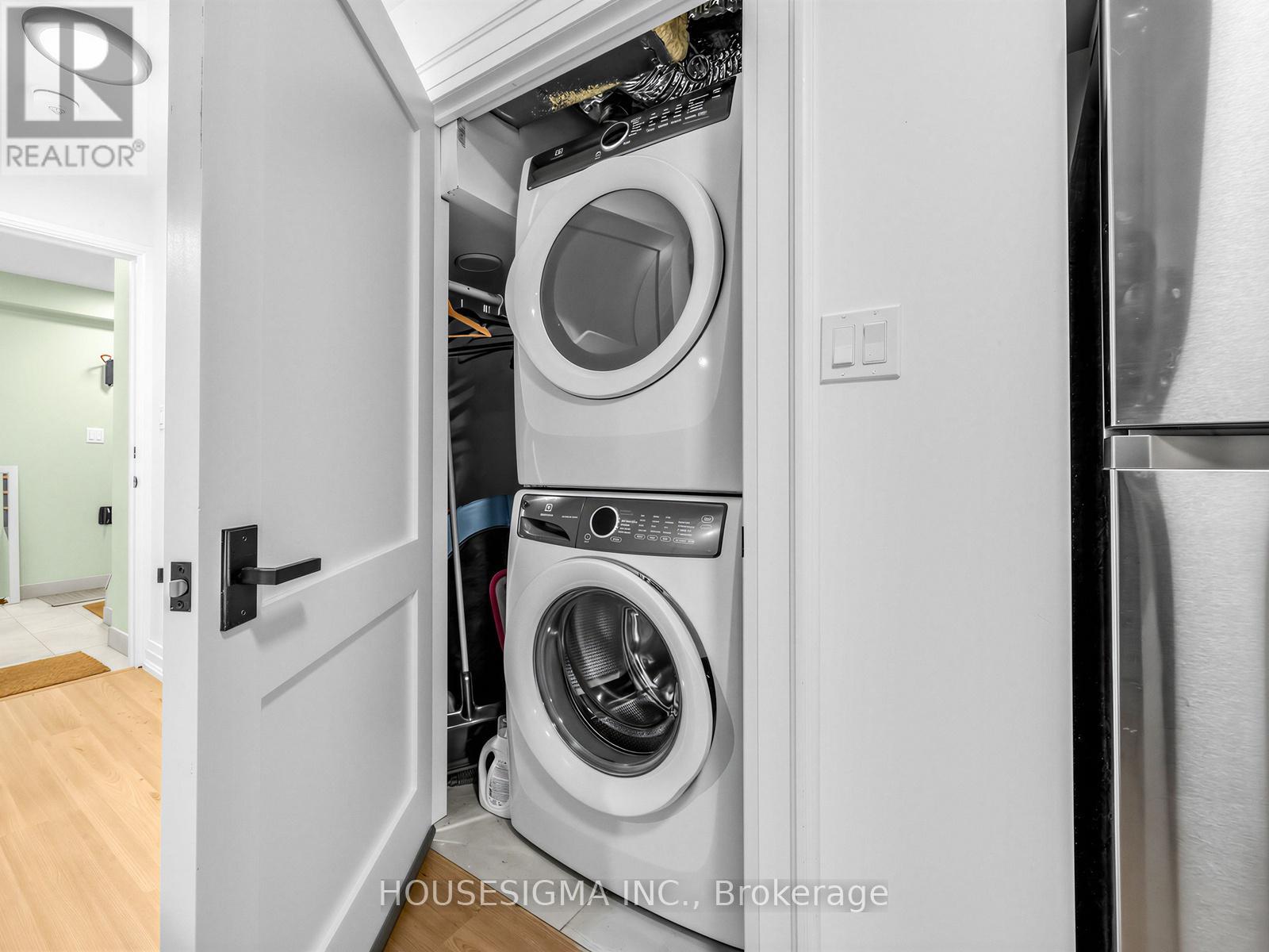 60 Fuller Avenue, Toronto, Ontario  M6R 2C3 - Photo 32 - W13059386