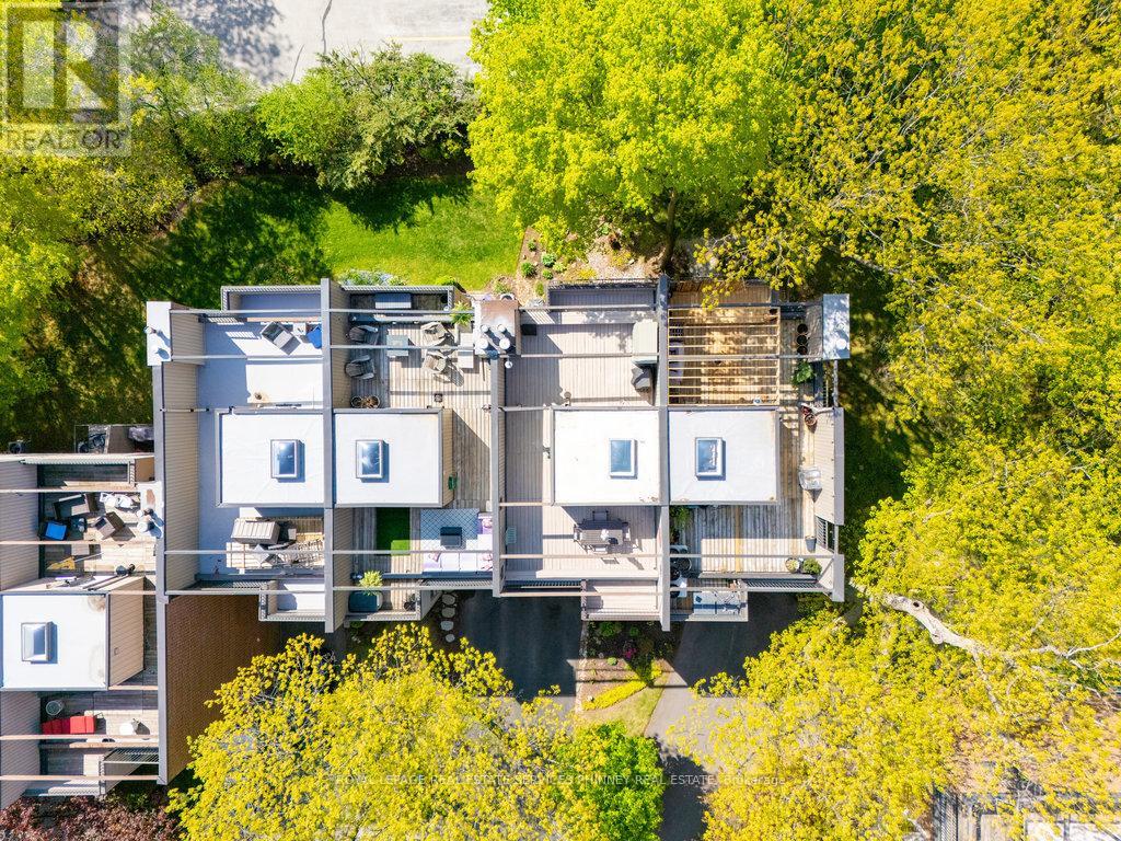 27 - 1250 Marlborough Court, Oakville, Ontario  L6H 2W7 - Photo 2 - W13059410