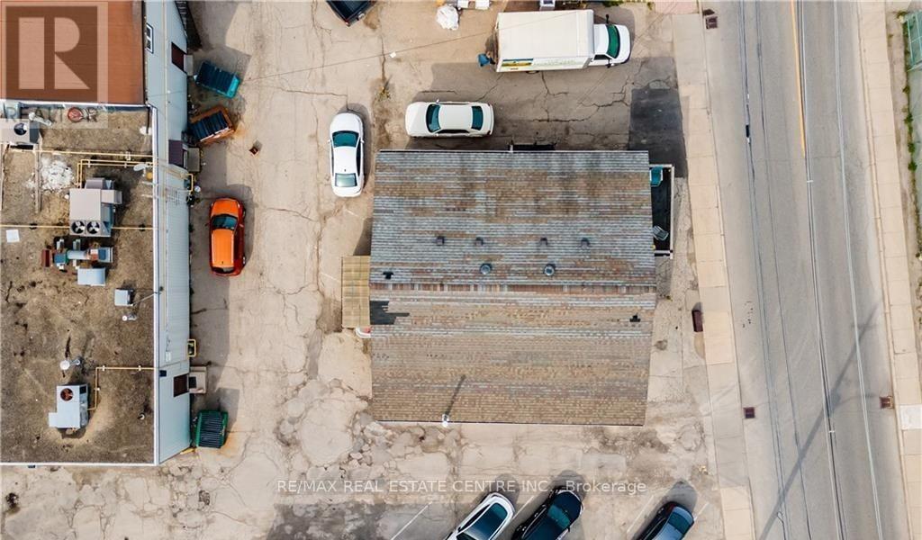 9 Mill Street W, Halton Hills, Ontario  L7J 1G3 - Photo 20 - W13059444