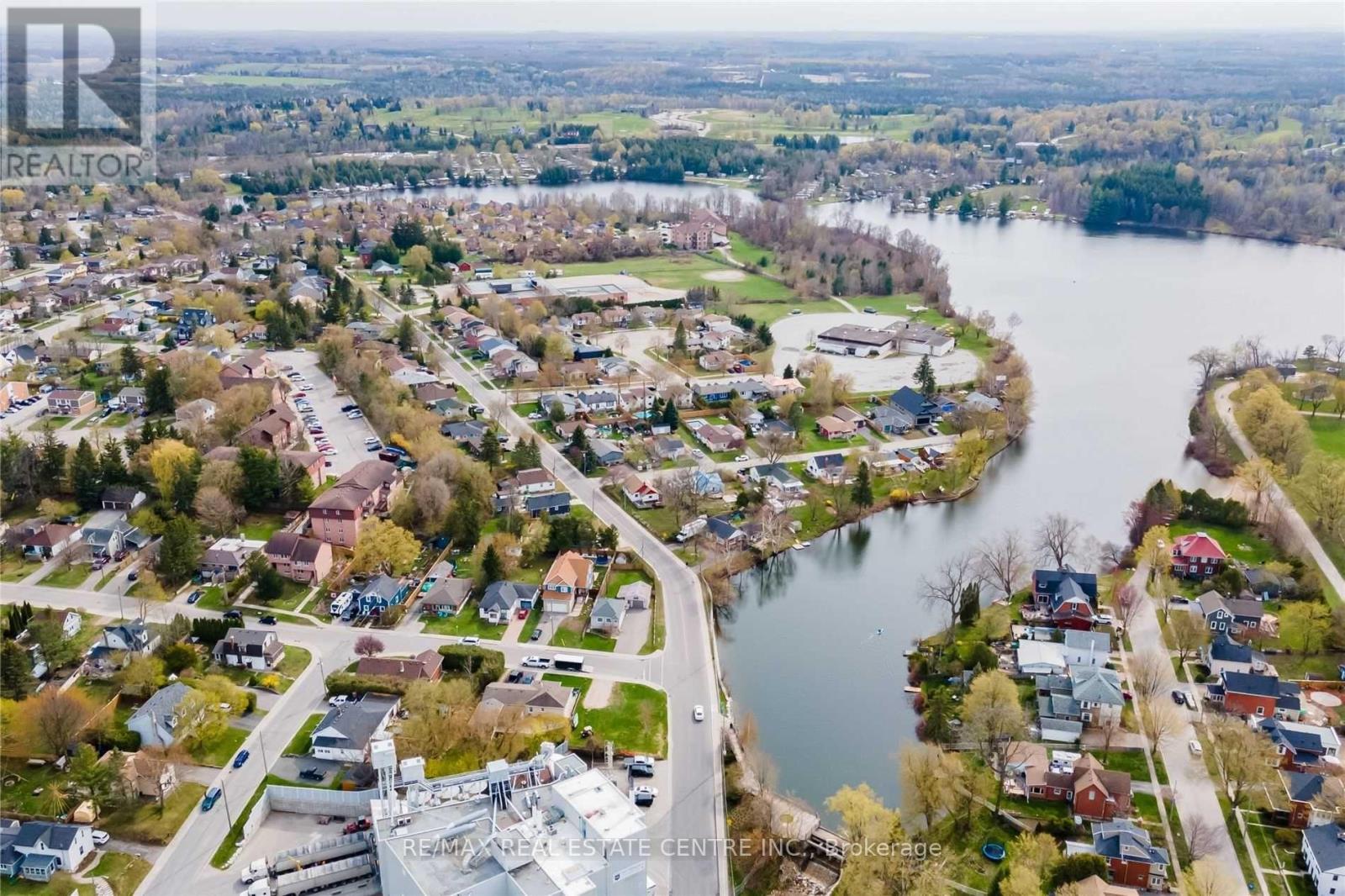 9 Mill Street W, Halton Hills, Ontario  L7J 1G3 - Photo 34 - W13059444