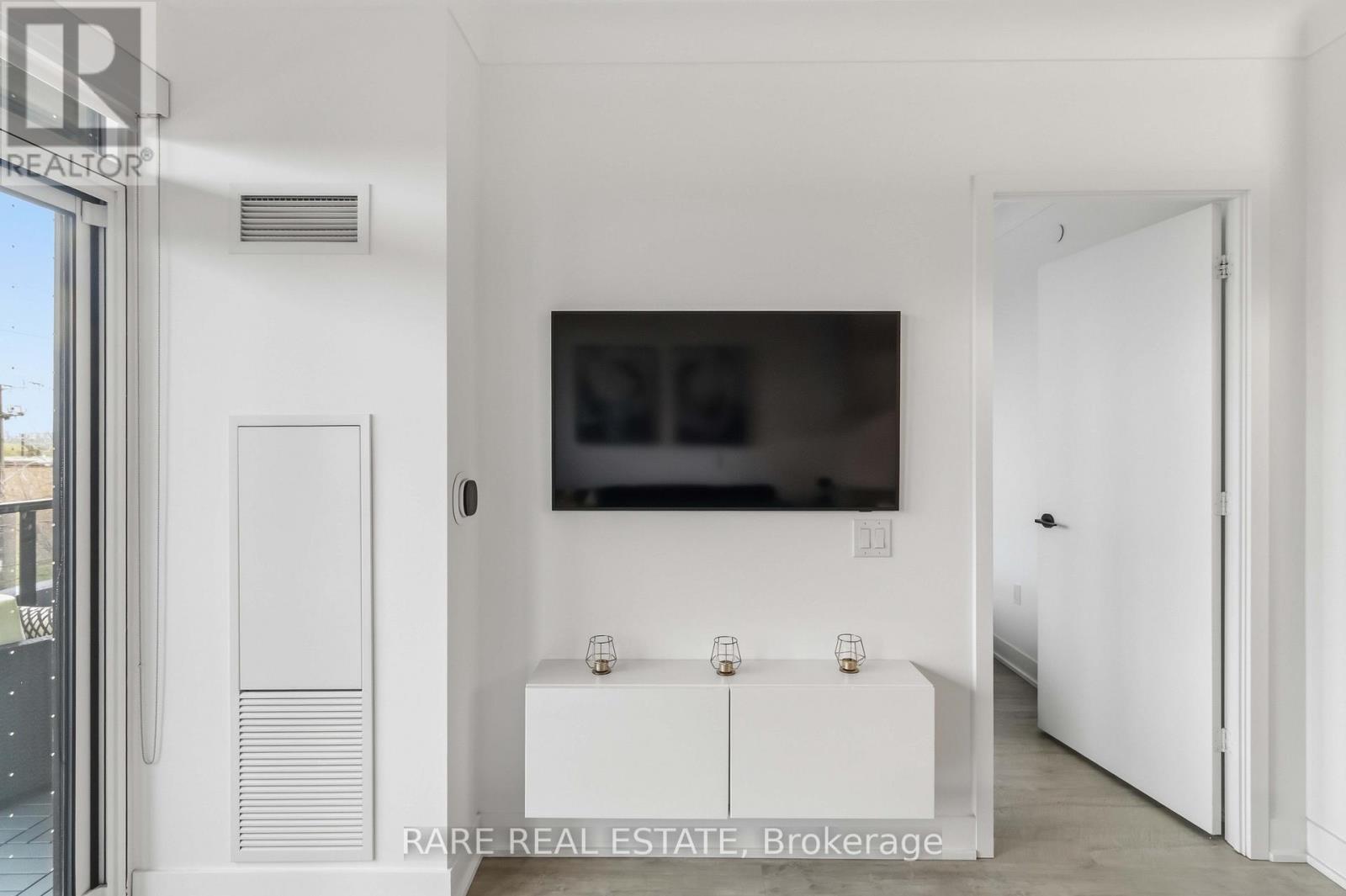 219 - 50 George Butchart Drive, Toronto, Ontario  M3K 0C9 - Photo 7 - W13059458