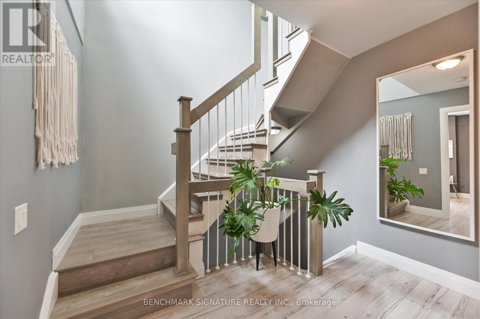 Th40 - 93 The Queensway Avenue, Toronto, Ontario  M6S 5A7 - Photo 24 - W13059464