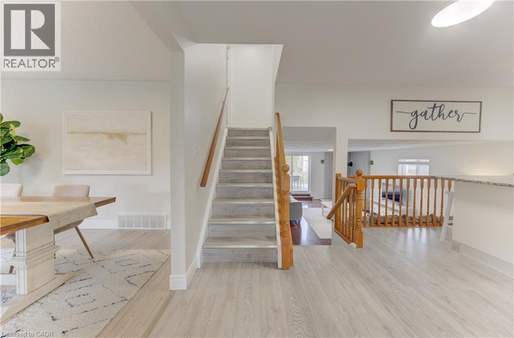 198 The Country Way, Kitchener, Ontario  N2E 2P4 - Photo 6 - 40808320