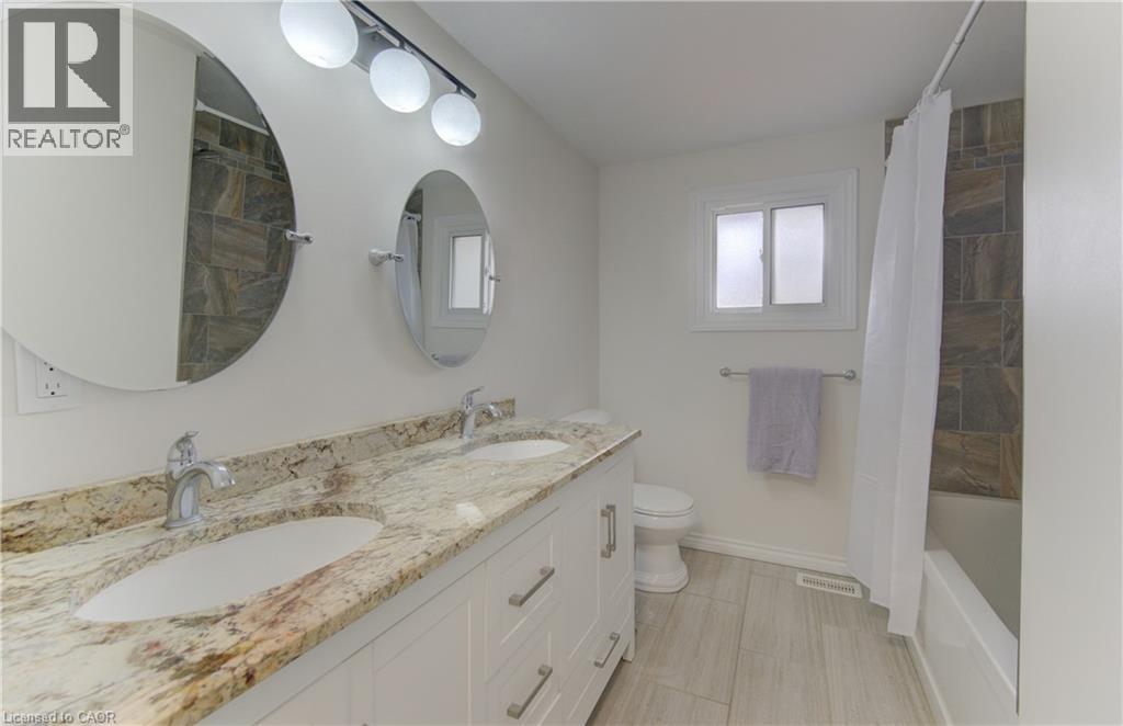 198 The Country Way, Kitchener, Ontario  N2E 2P4 - Photo 13 - 40808320