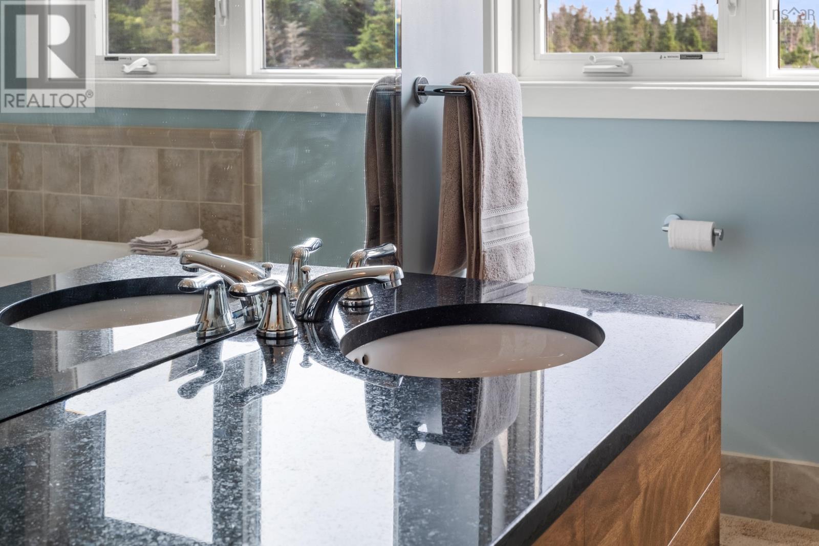 89 Bastion Avenue, Louisbourg, Nova Scotia  B1C 0A1 - Photo 41 - 202600441