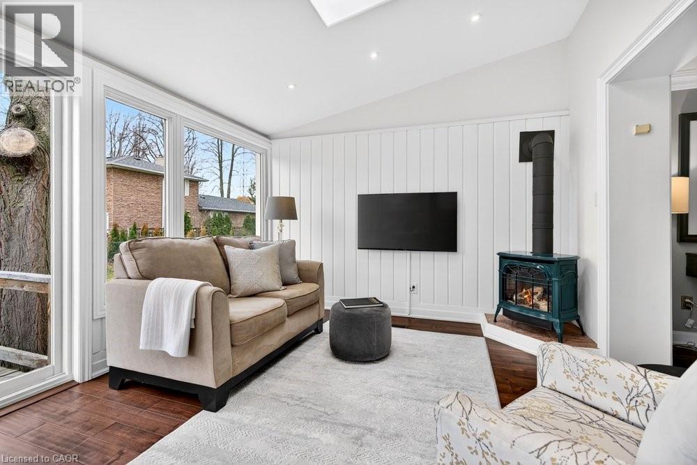 94 Jopling Avenue N, Etobicoke, Ontario  M9B 4G4 - Photo 16 - 40824420