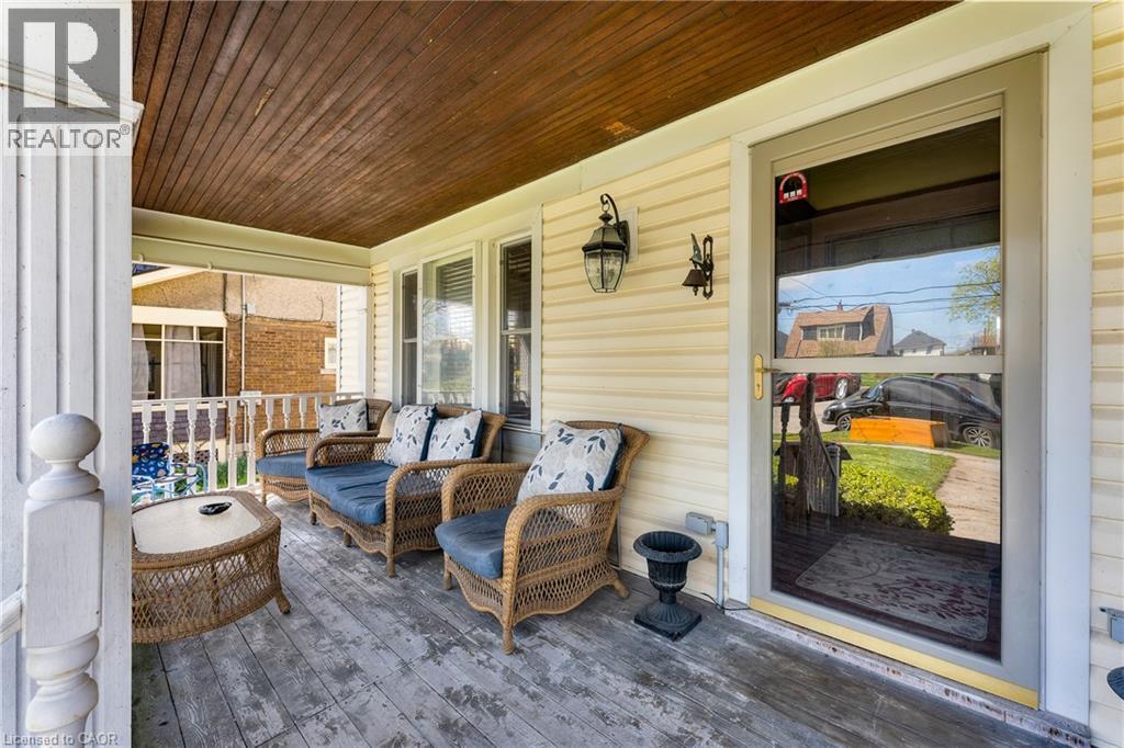 122 Elgin Street, Port Colborne, Ontario  L3K 3K2 - Photo 7 - 40825411