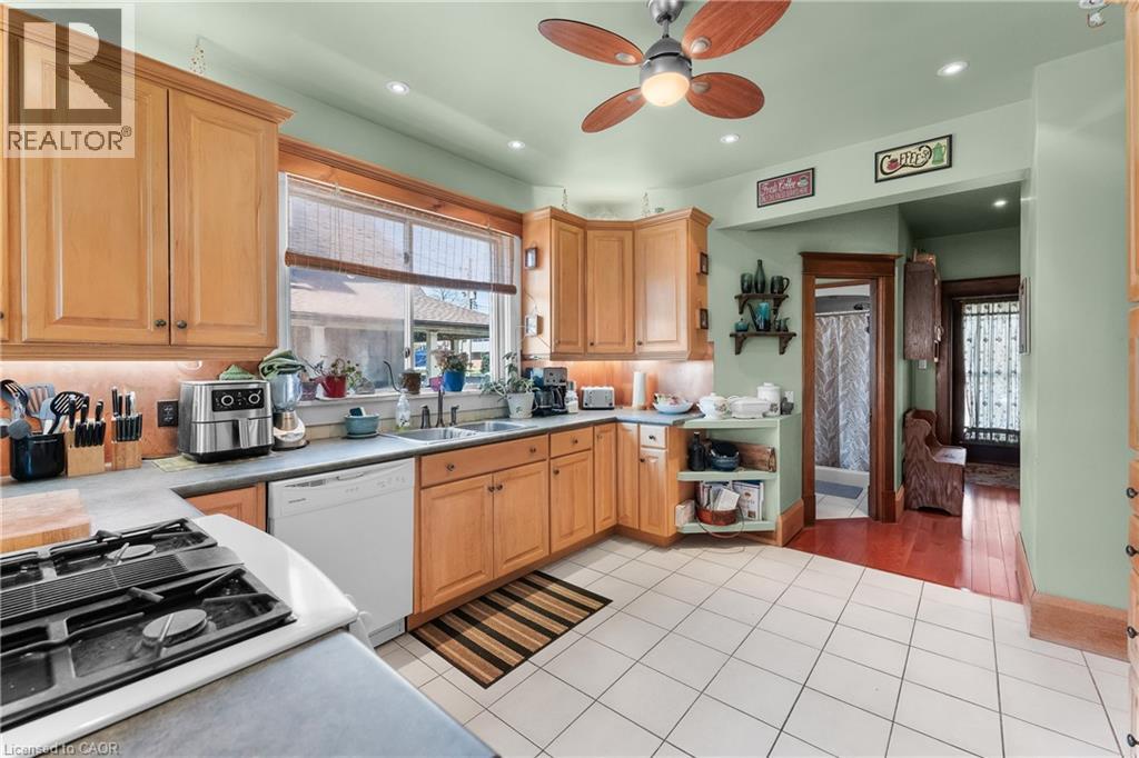 122 Elgin Street, Port Colborne, Ontario  L3K 3K2 - Photo 32 - 40825411