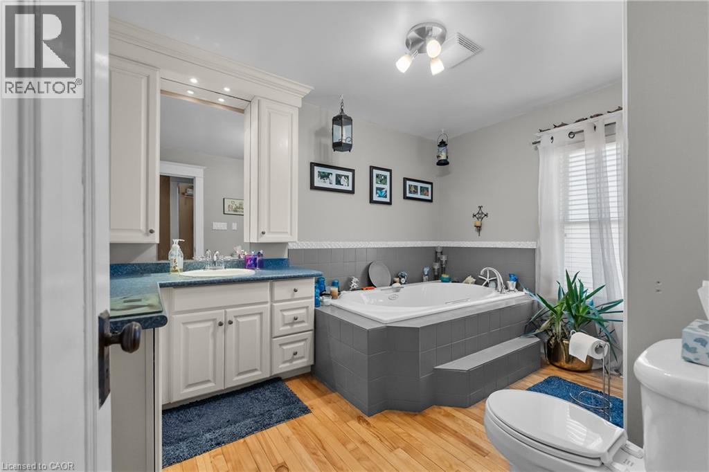 122 Elgin Street, Port Colborne, Ontario  L3K 3K2 - Photo 39 - 40825411