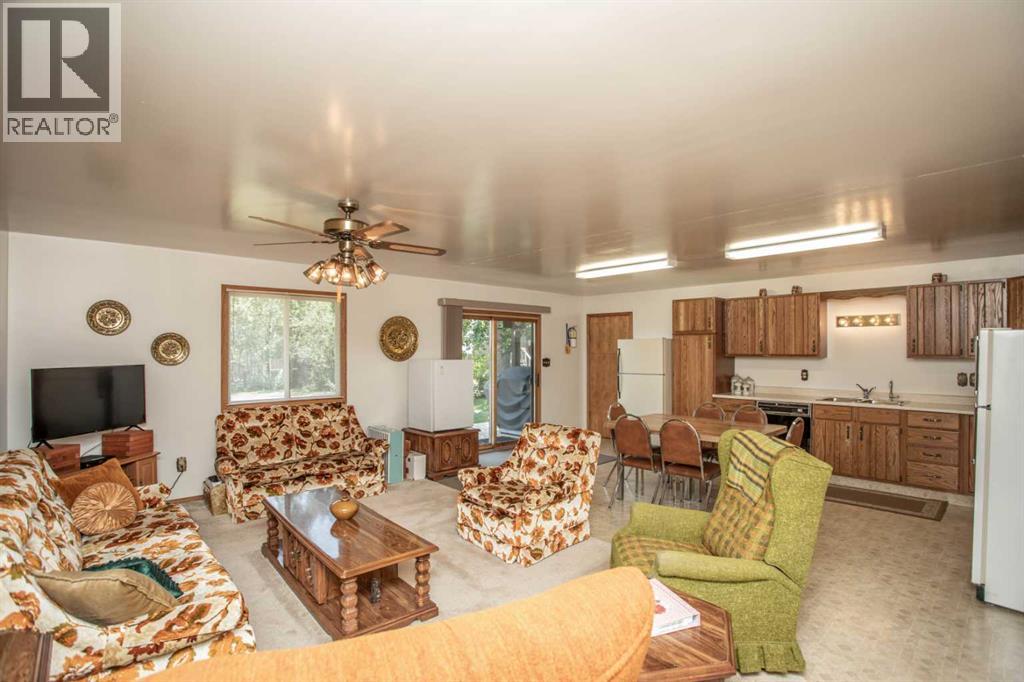 1 Sands Crescent, Rochon Sands, Alberta  T0C 3B0 - Photo 13 - A2303936