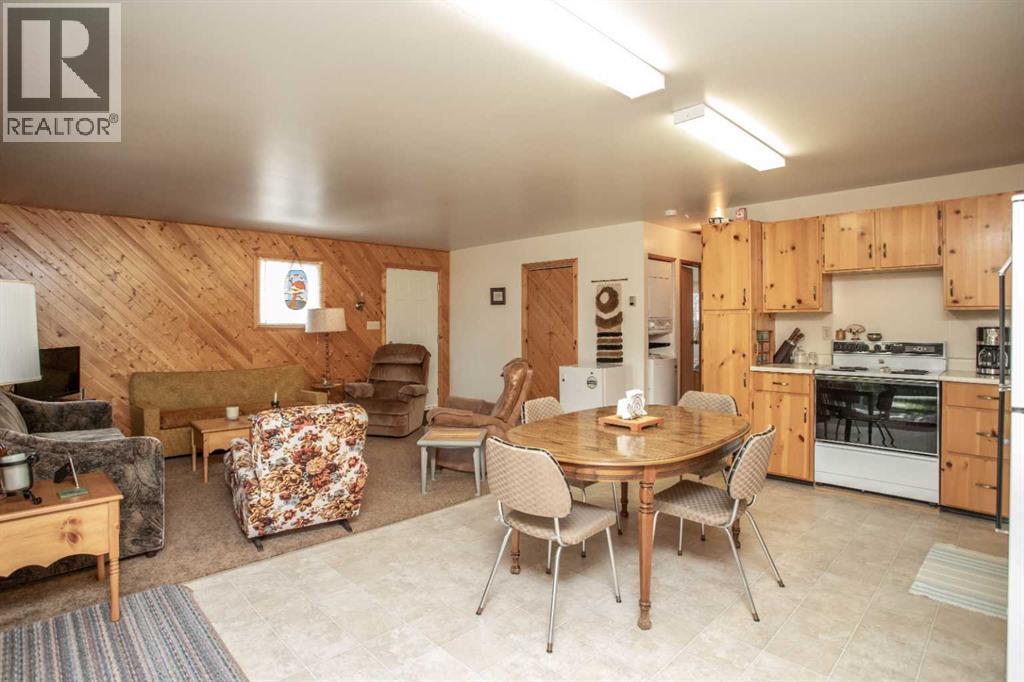 1 Sands Crescent, Rochon Sands, Alberta  T0C 3B0 - Photo 7 - A2303936